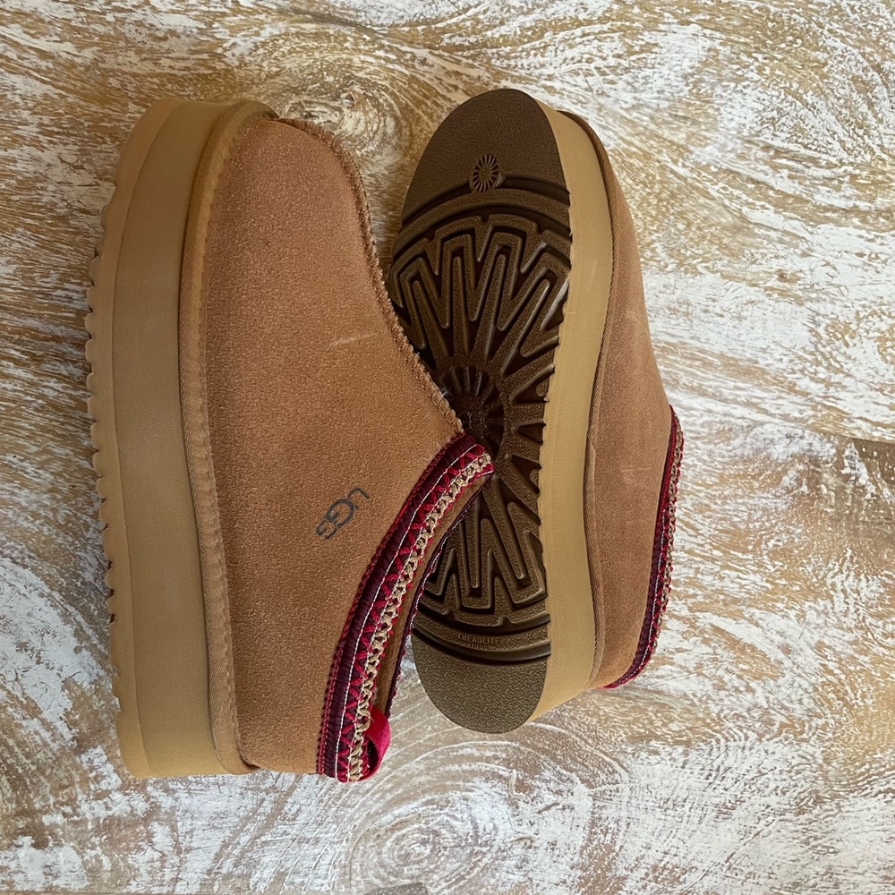 UGG Women's Tazz Brown Slippers - Picture 5 of 9